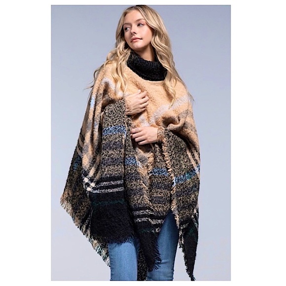 🎉 HOST PICK 🎉 Plaid Print Turtleneck Poncho - Picture 6 of 10